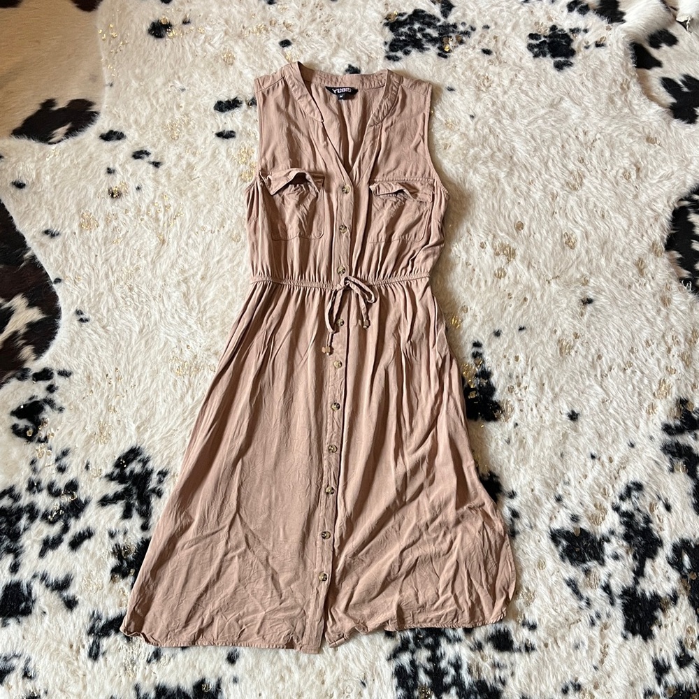 Sleeveless Button-Front Midi Dress Tan